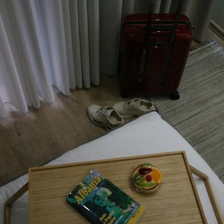 4Seasonsgea , New Modern Apartment In ติรานา ภายนอก รูปภาพ